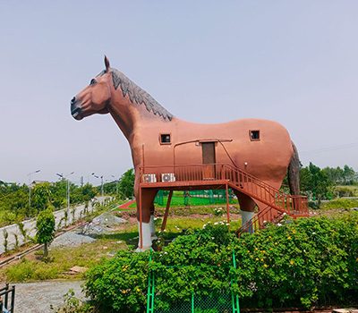 Horse shaped house